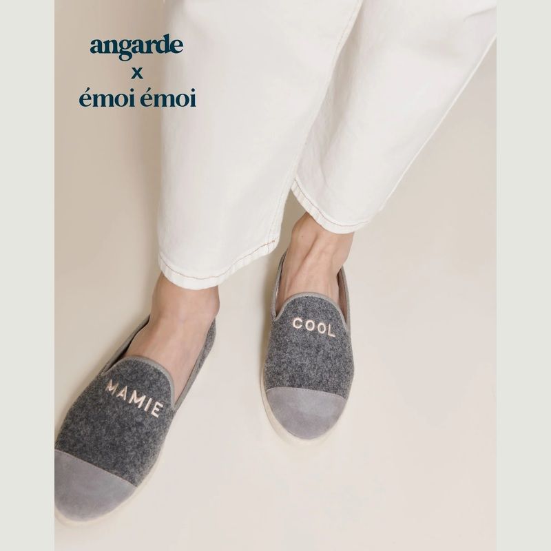 Oma Cool Angarde embroidered slippers x emoi emoi - Angarde