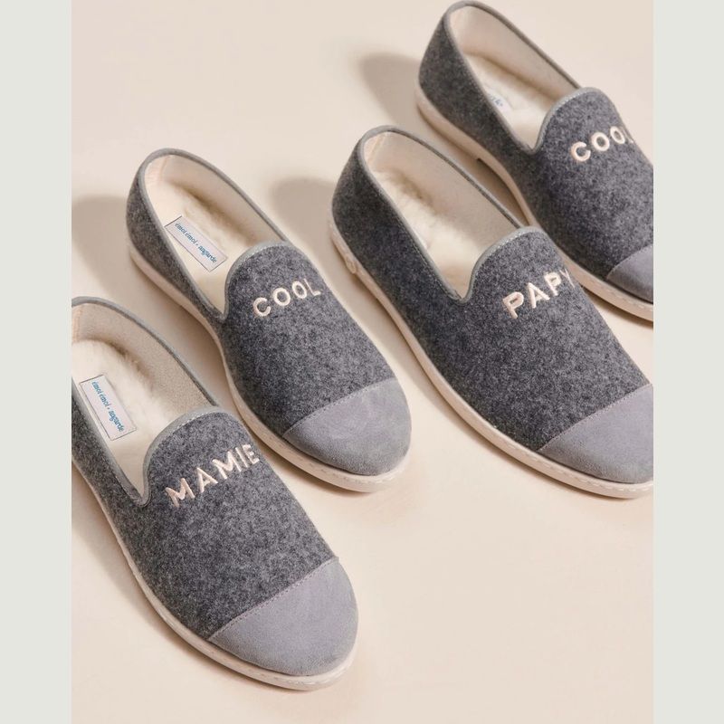 Oma Cool Angarde embroidered slippers x emoi emoi - Angarde