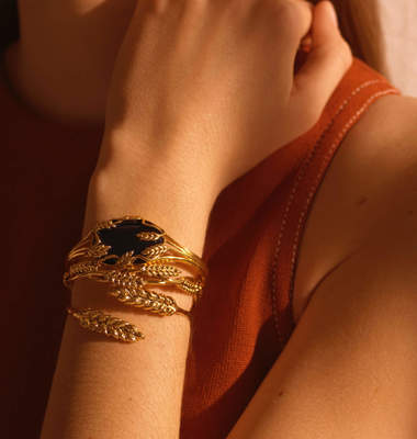 Blé gold plated bangle bracelet
