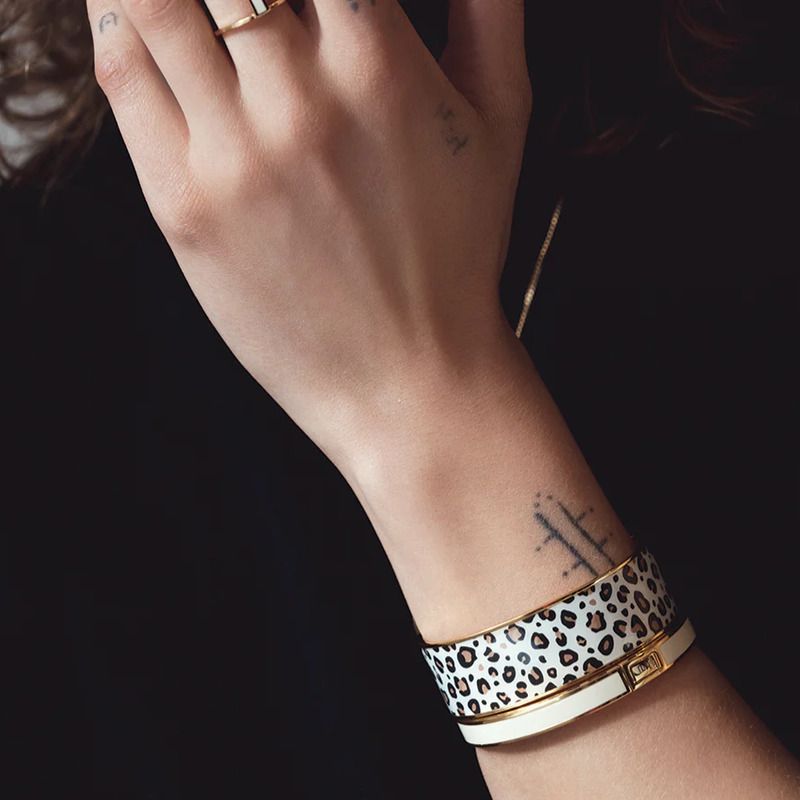 Bracelet jonc plaqué or et laque léopard Tina - Bangle Up