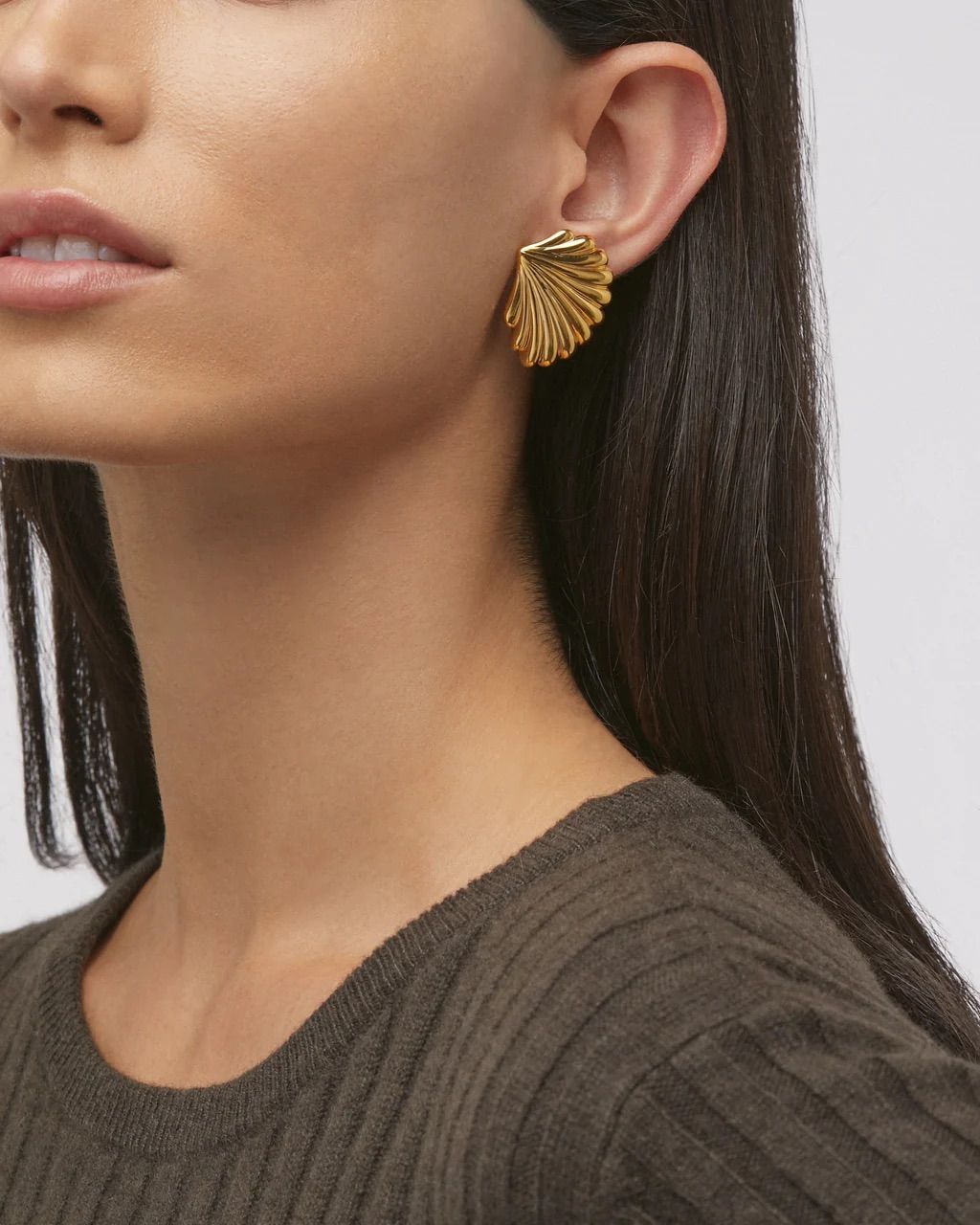 THEA SHELL Earrings - Daphine
