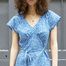 Rebecca – Kleid mit Seersucker-Print - Erotokritos