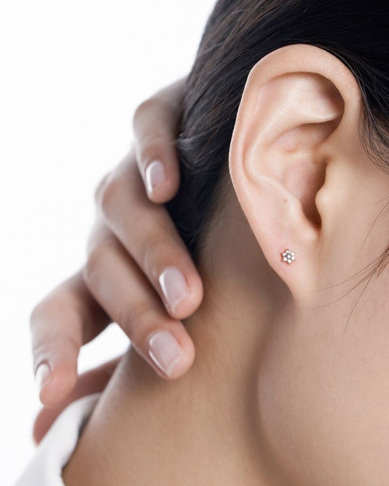 Mini Diamond Star stud earrings - Ginette NY
