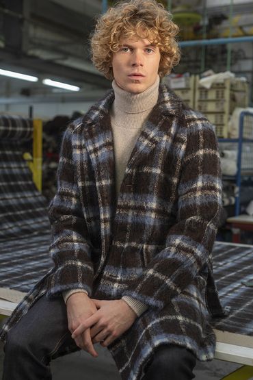 Pardessus oversize en laine fabriqué en France - L'Exception Paris