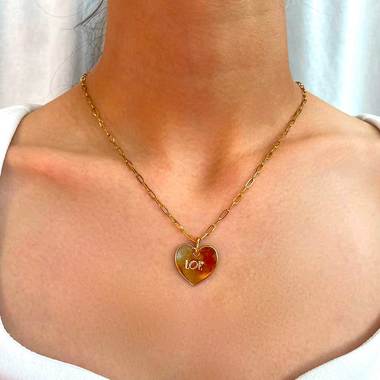 The 4EVER necklace