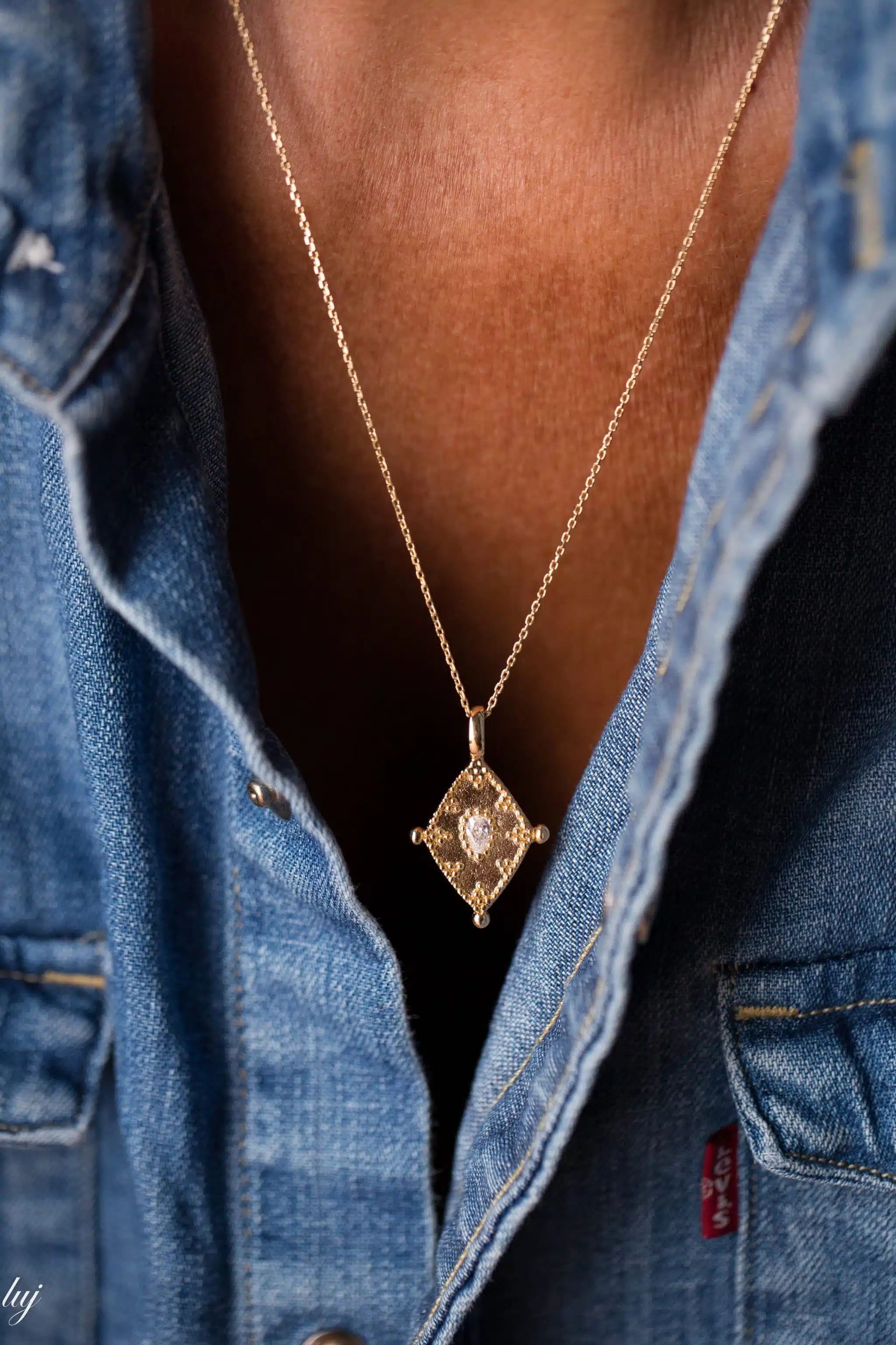 Mimi necklace with pendant - Luj Paris
