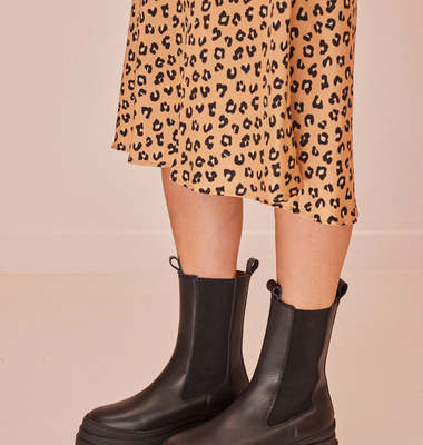 Agatha leather boots