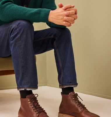 Eugène Schnürstiefel aus genarbtem Leder zum Hochziehen