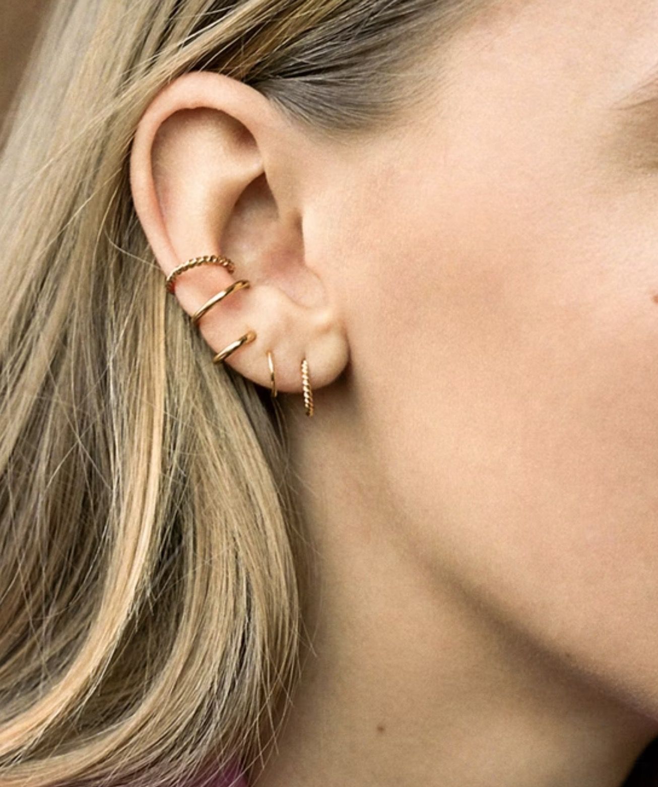 Left earring Sofia - Maria Black
