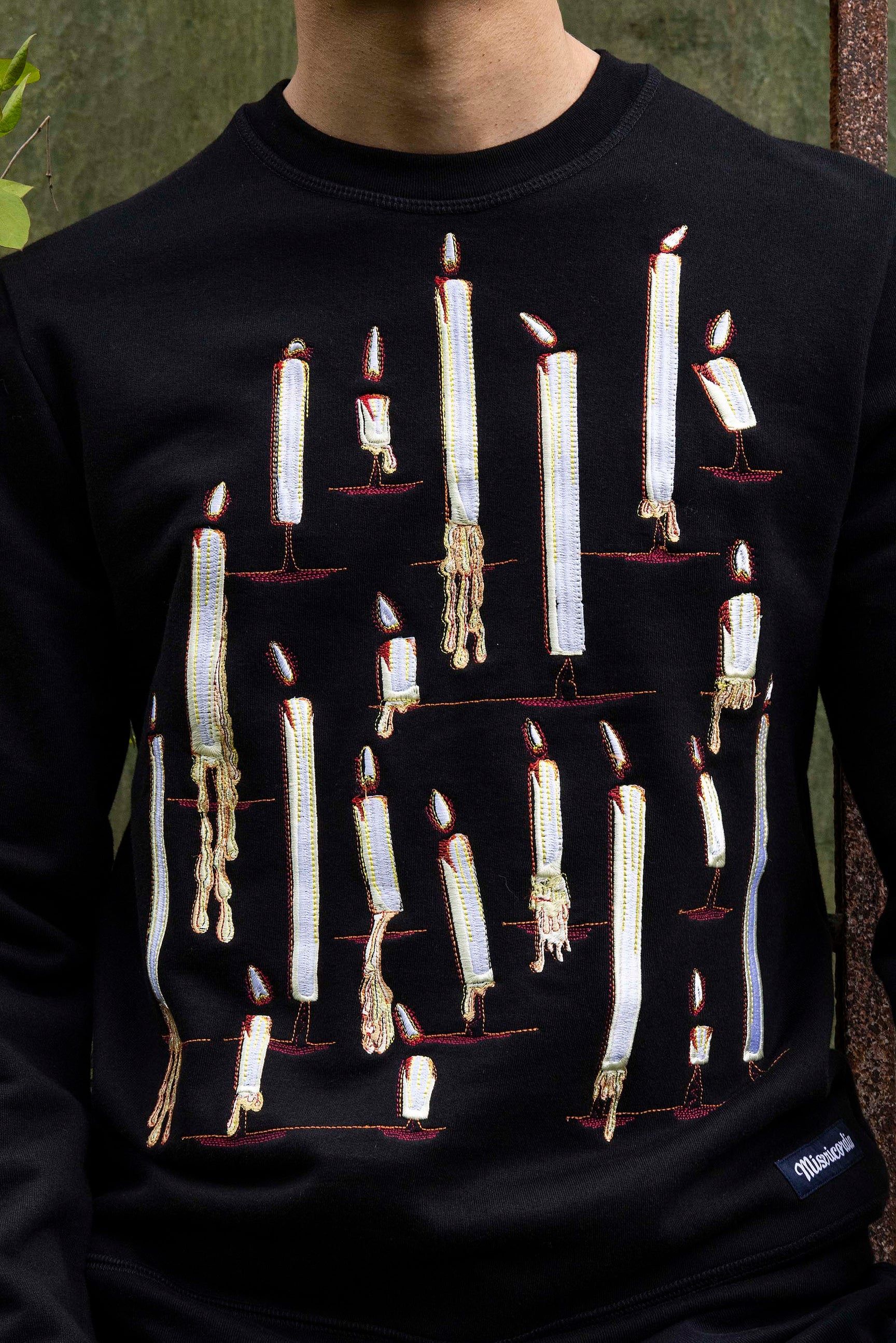 Sweatshirt mit Kerzenstickerei - Misericordia