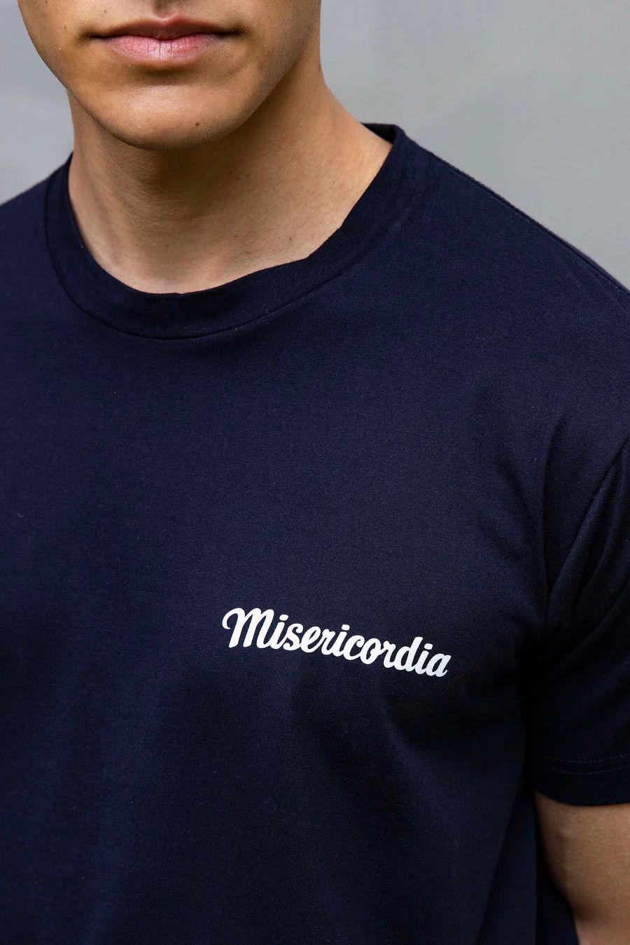 Basic bedrucktes T-Shirt - Misericordia
