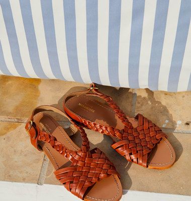 Mendy leather sandals
