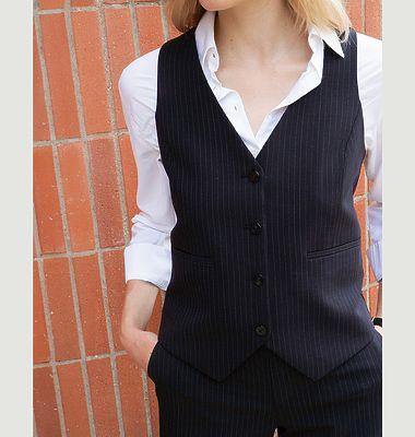 Sleeveless Vest