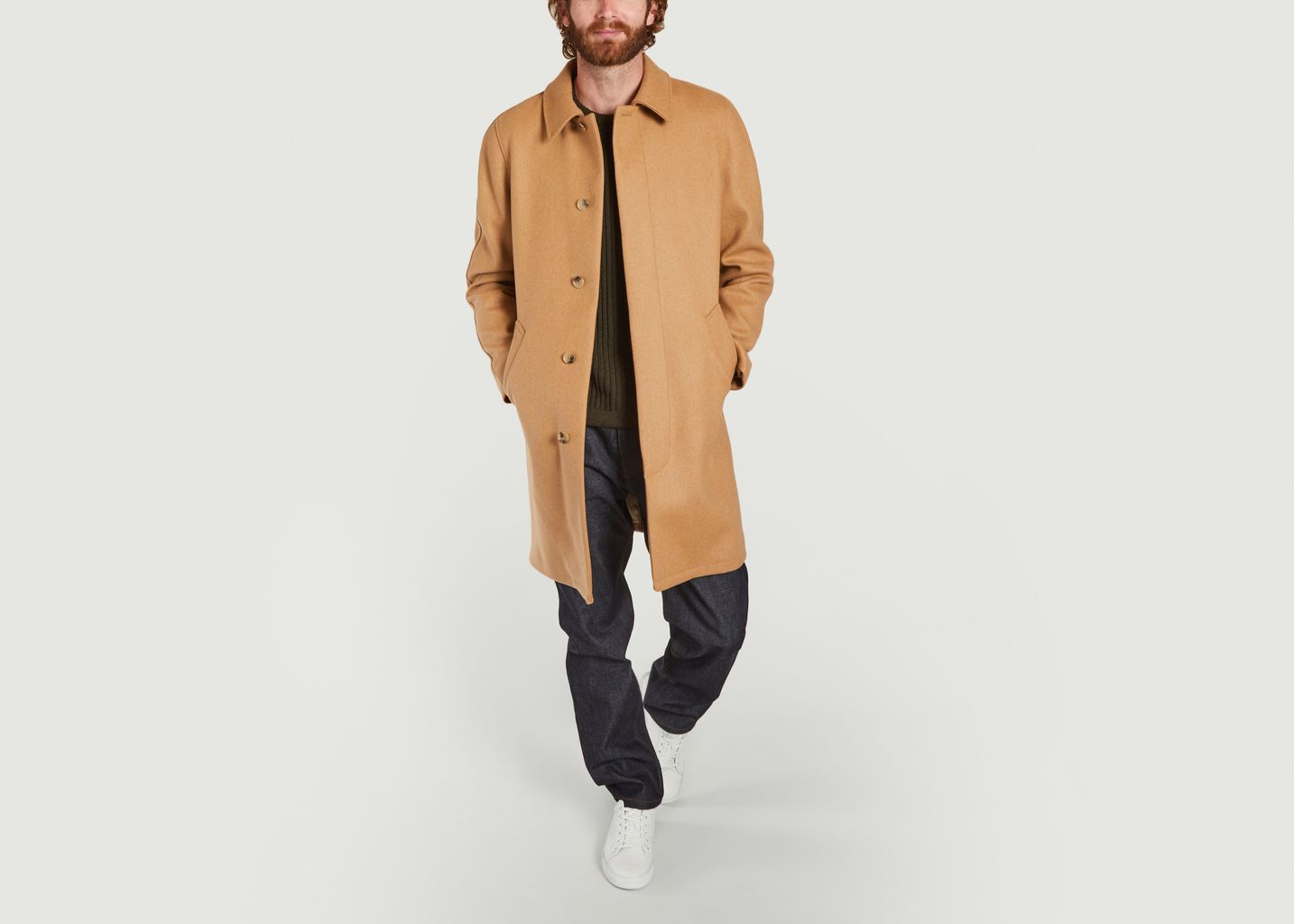 Mac Auster - A.P.C.