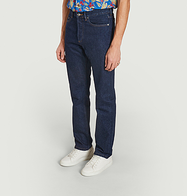 Standard Jeans