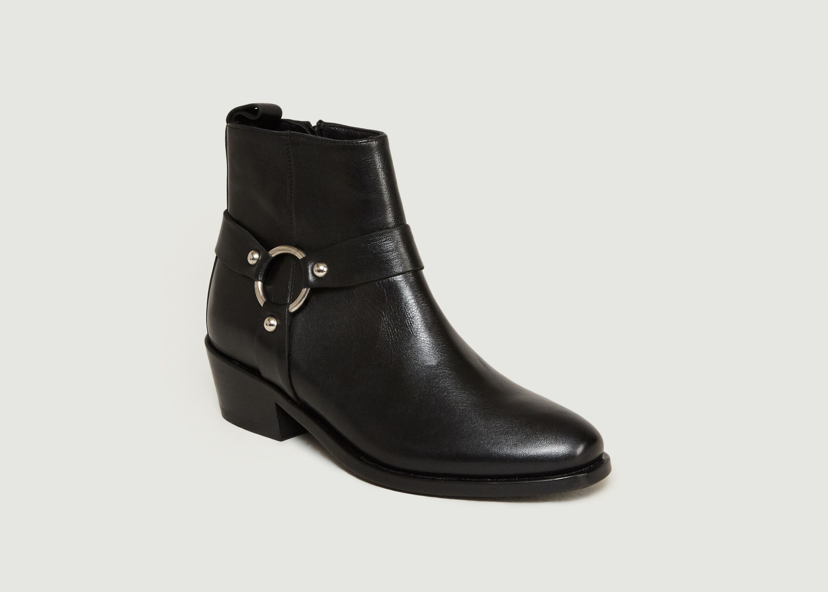 trending ankle boots 219