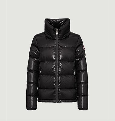 Super shiny down jacket with wrap-around collar 