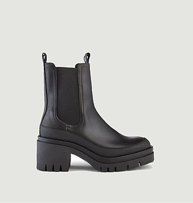 Iris leather boots