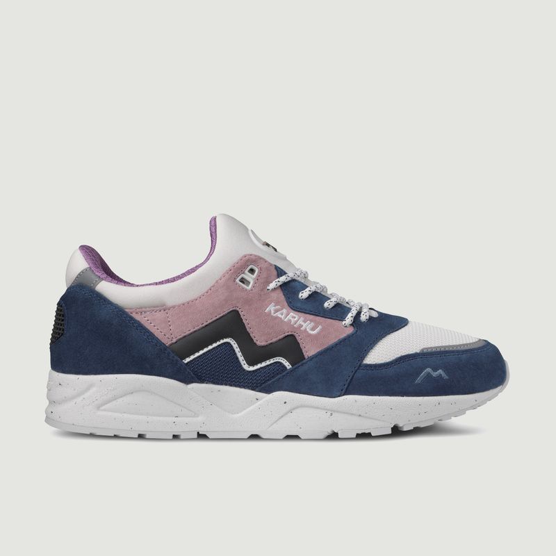 Karhu Aria 95 Oil Blue | SPECTRUM