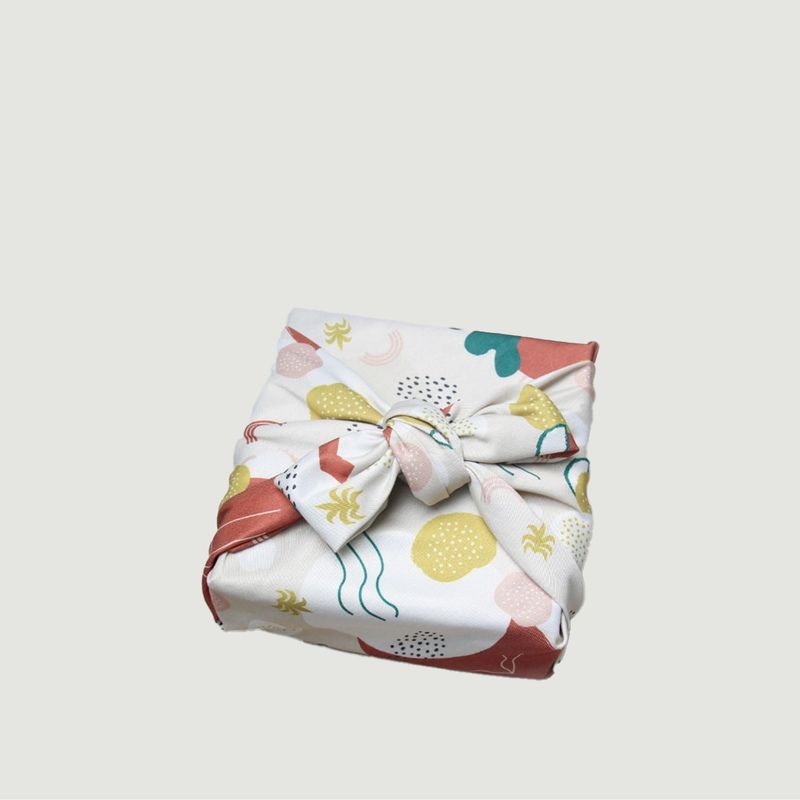 Reusable gift wrap  - Paké