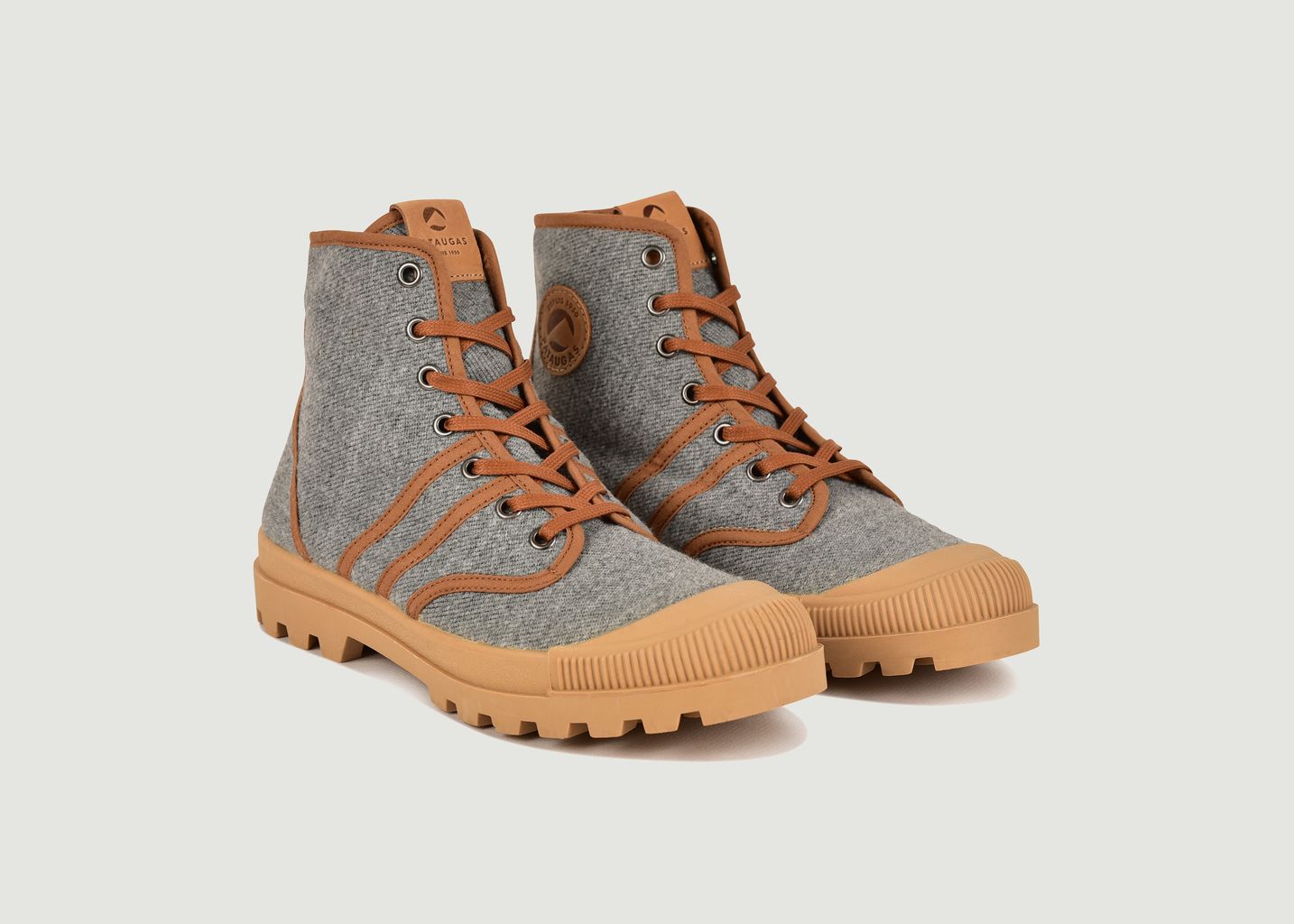 Authentic Wool Boots - Pataugas