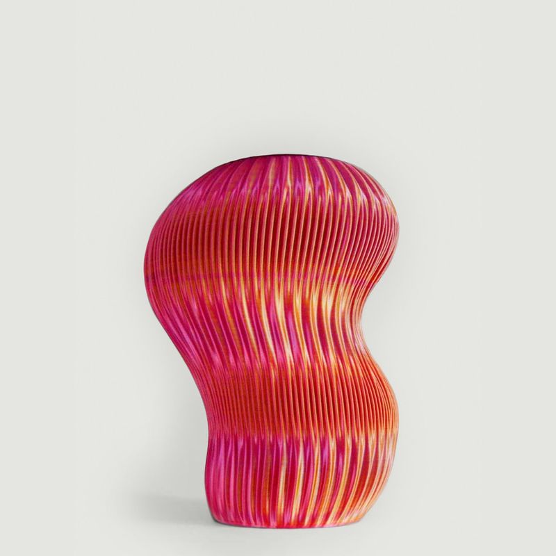 Kiya Down Vase - Aerea Studio