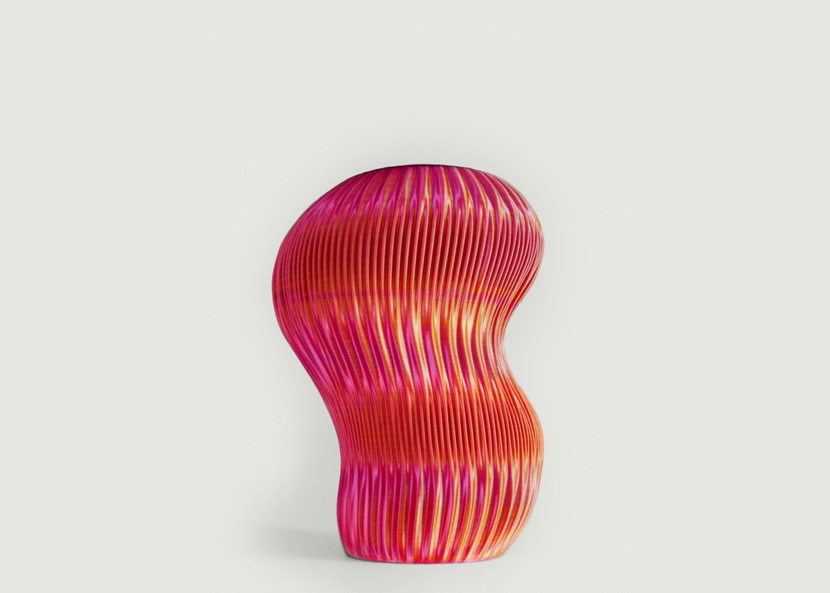 Kiya Down Vase - Aerea Studio