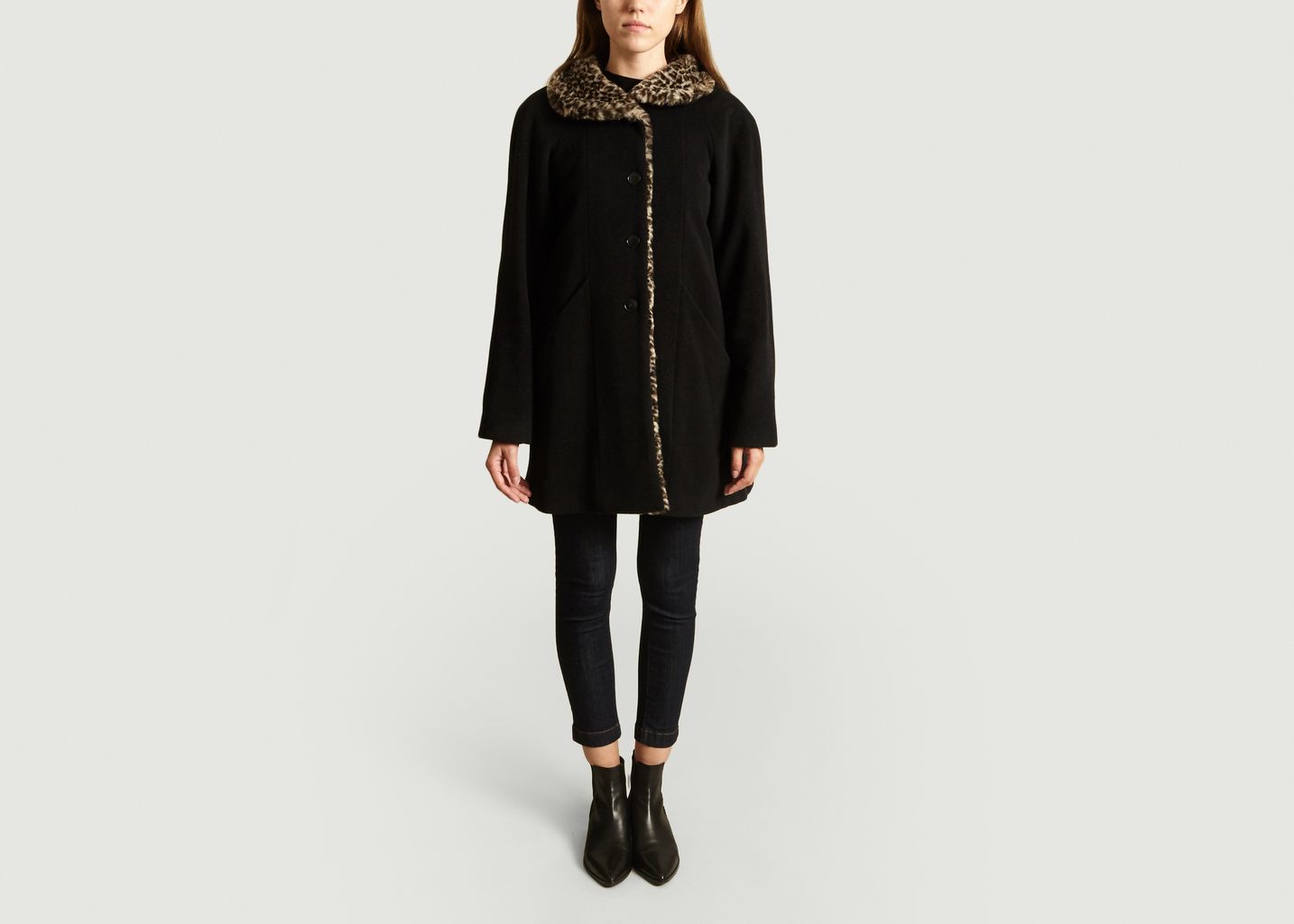 Manteau Doublé Effet Fourrure Noir agnès b. | L'Exception Manteau Doublé Effet Fourrure Noir agnès b. | L'Exception
