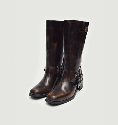 Rocky leather boots