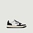 Medalist Low sneakers in white and black leather - AUTRY