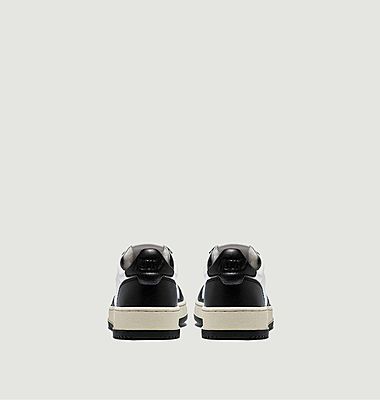 Sneakers Medalist Low en cuir blanc et noir