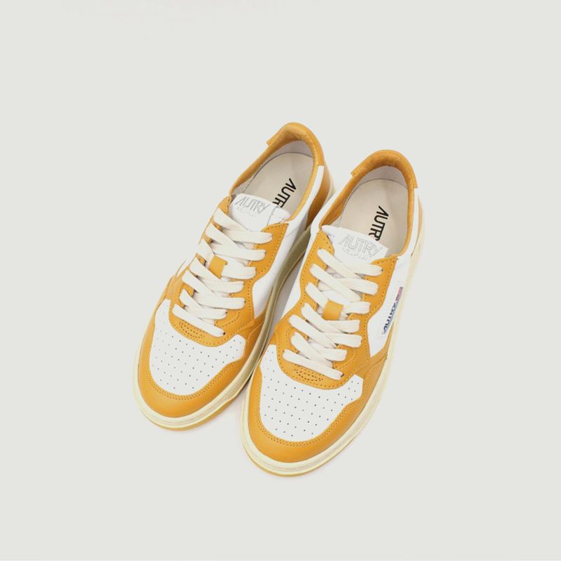 Sneakers Medalist Low leather Mustard AUTRY | L'Exception