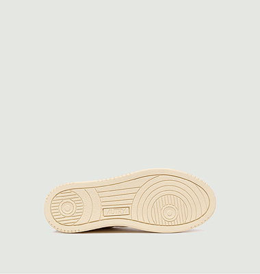 Basket Medalist Low Suede