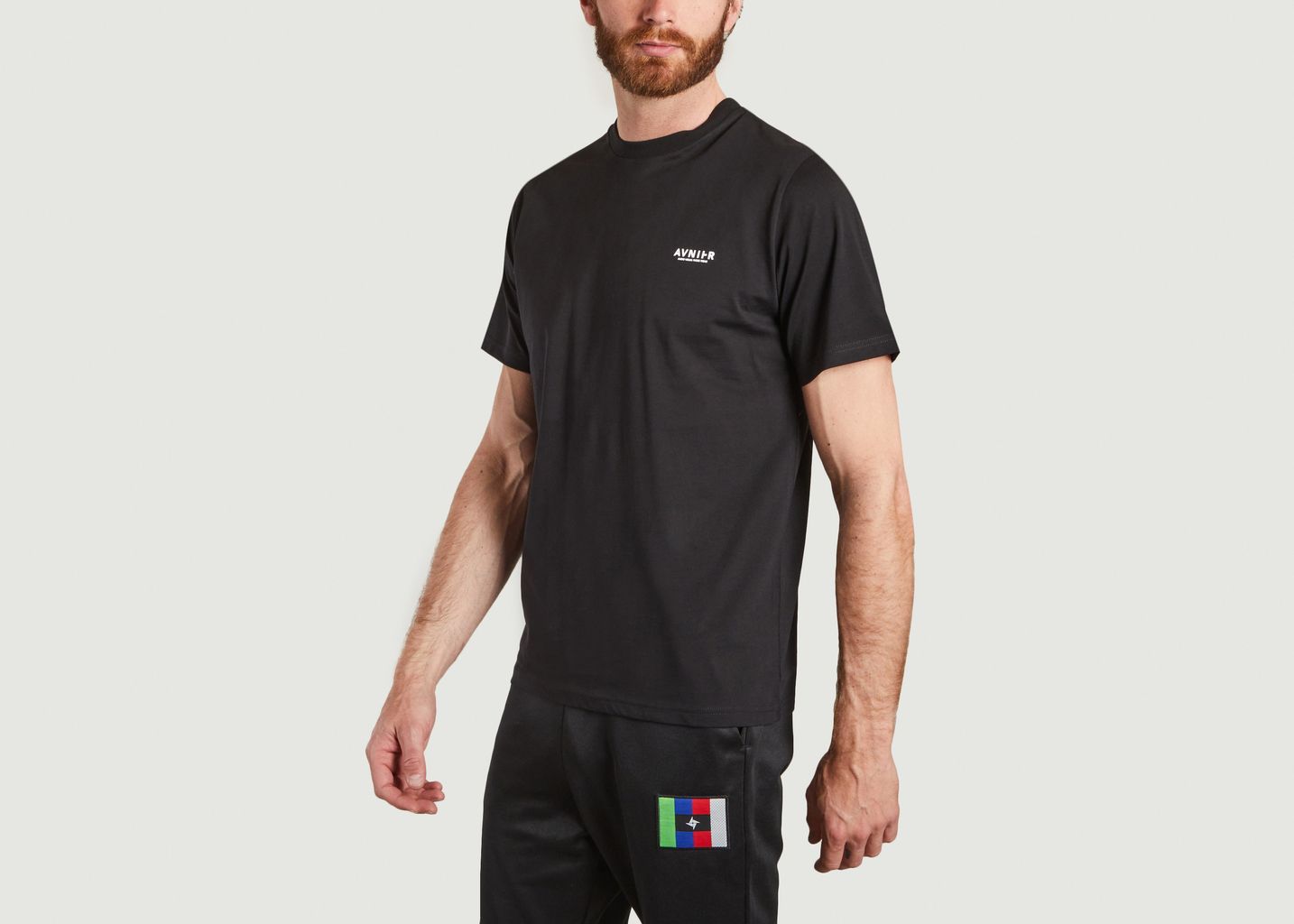 T-Shirt Source Black Vertical V2 - AVNIER