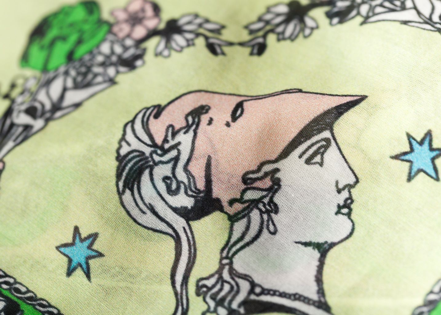 Foulard With Love - Barbara Agnes
