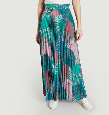 Pleated long skirt with fancy pattern Neo