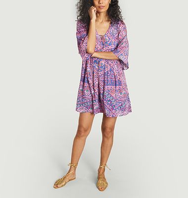 Short dress with 3/4 length sleeves and flower print