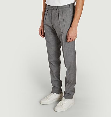 Double clip trousers