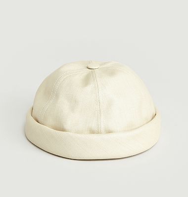 Miki Hat