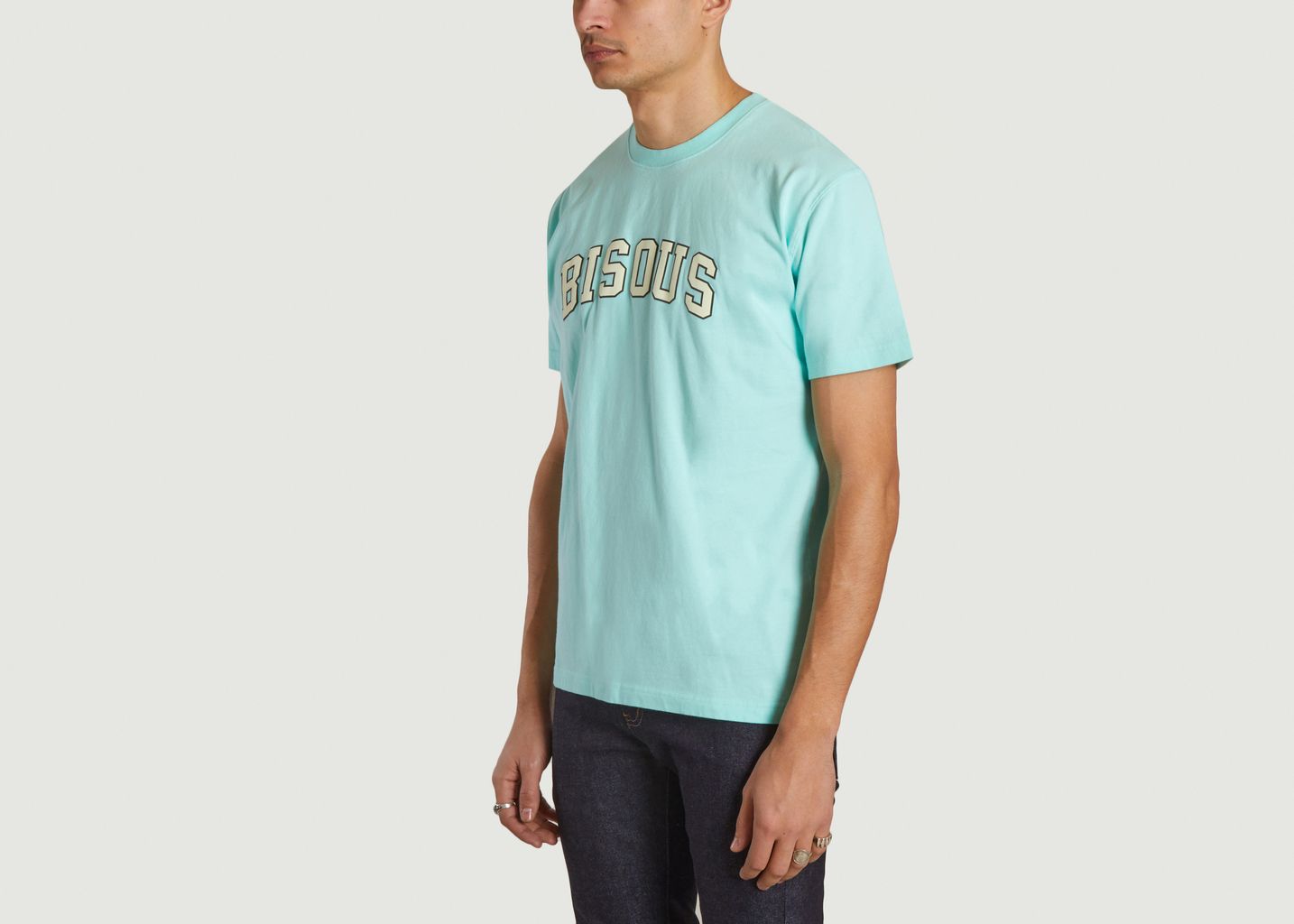 College T-shirt - Bisous Skateboards