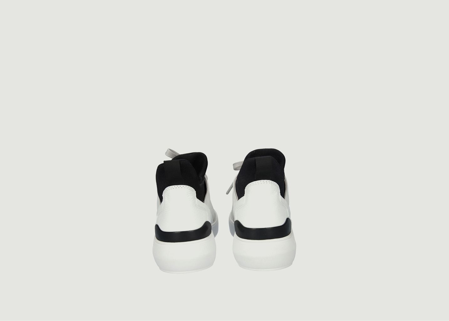 Sneakers XG88 - Blackstone