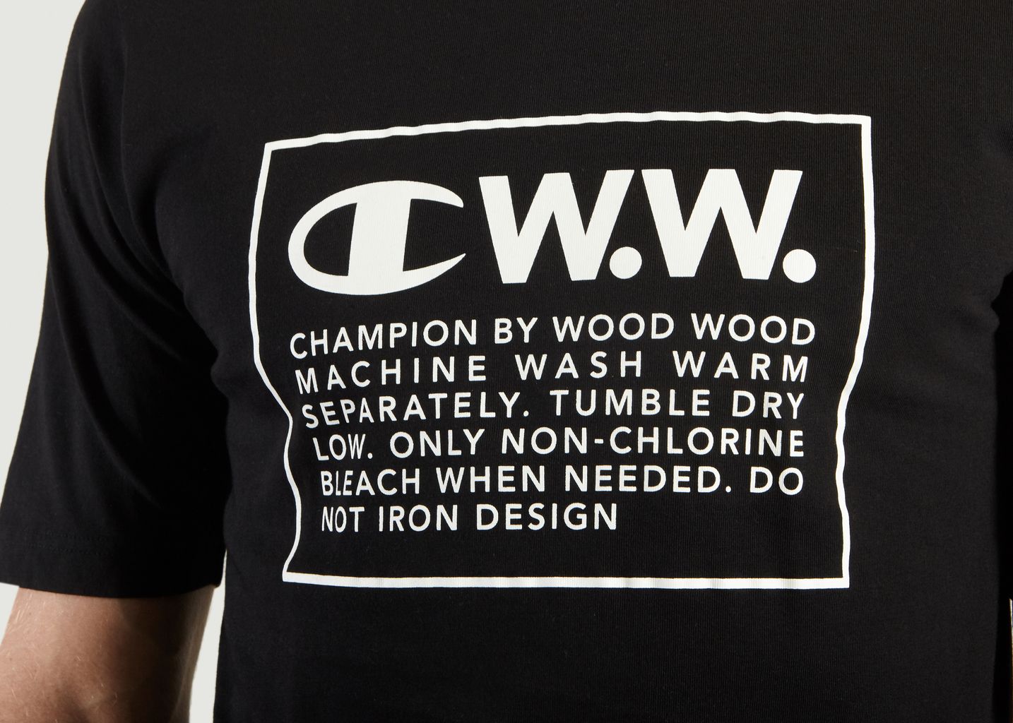 Tshirt MC Rick oversize Logo Champion x Wood Wood - Champion
