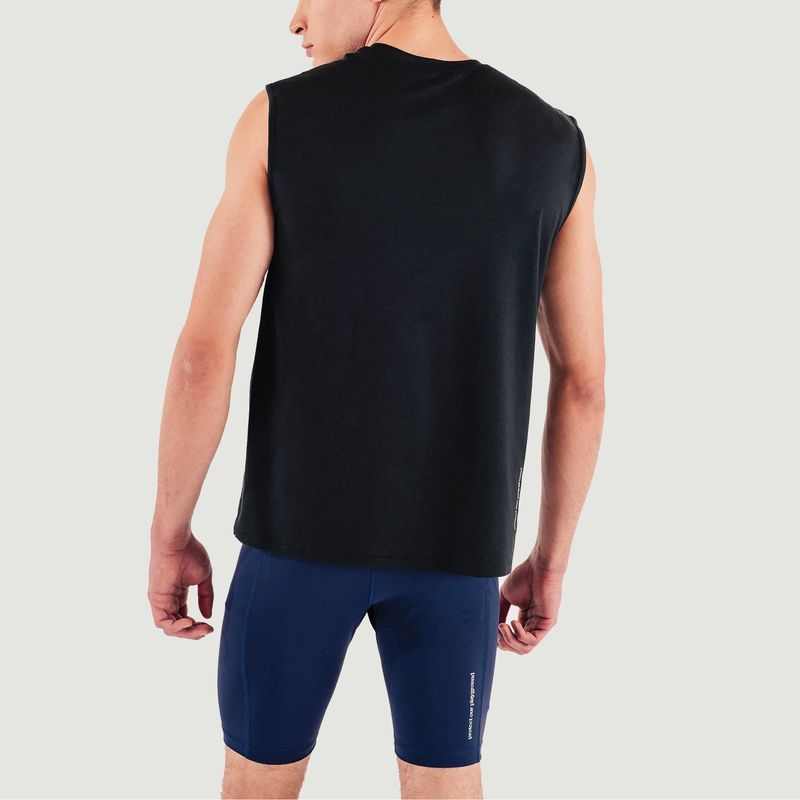 Sleeveless muscle tee - Circle Sportswear