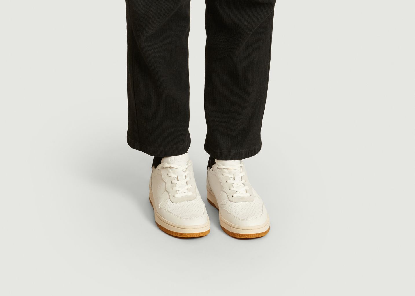 clae malone white