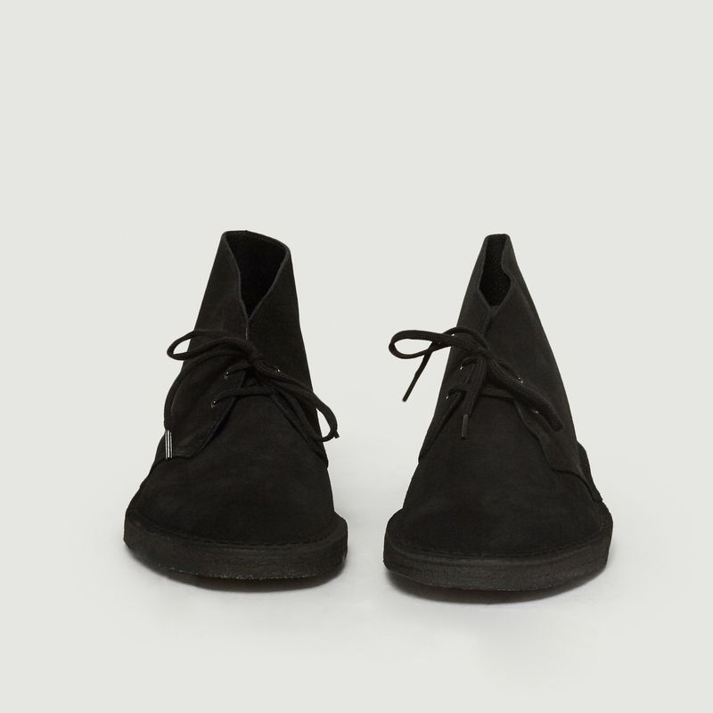 black boots clarks