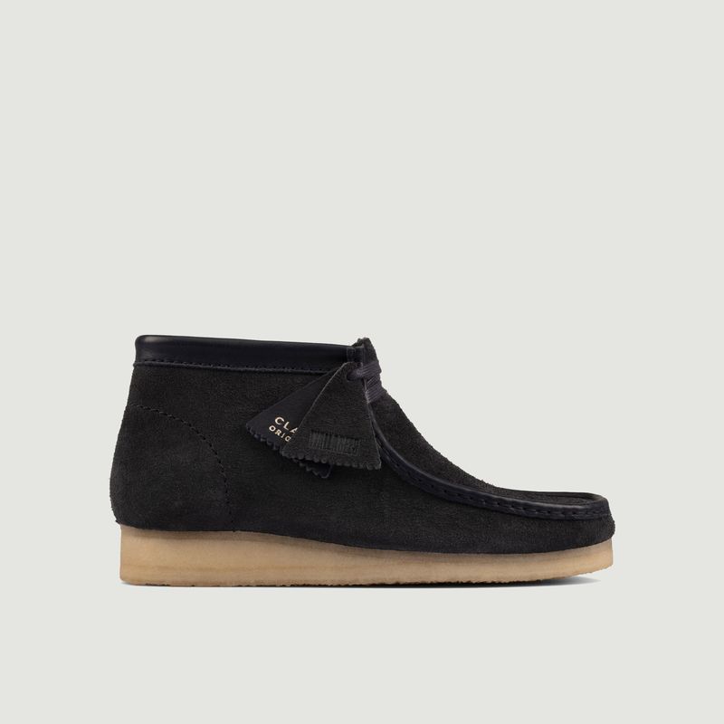 navy blue wallabees shoes