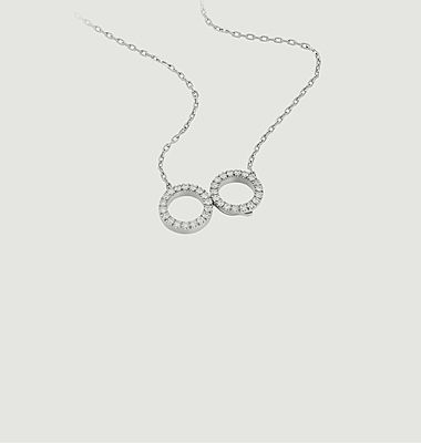O2 pendant necklace in white gold
