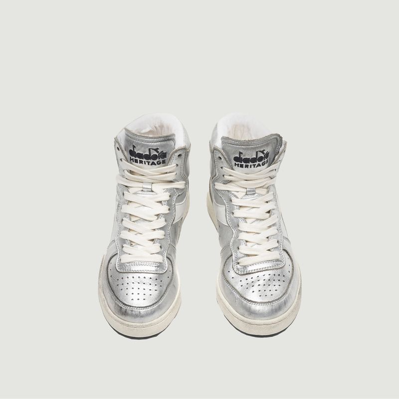 diadora silver sneaker