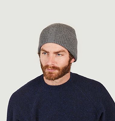  Plain beanie in cashmere and recycled wool