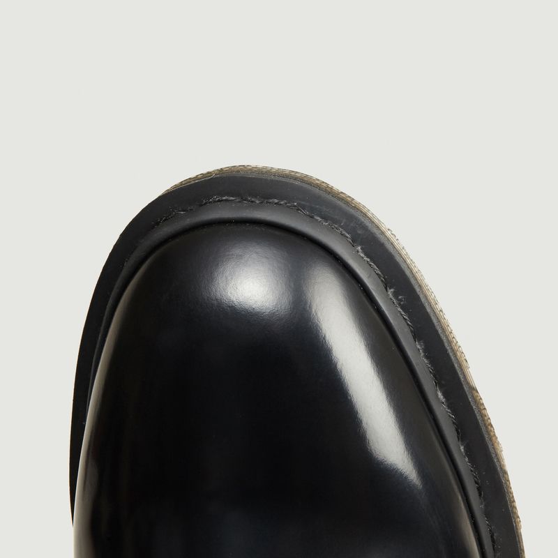 Derbies Archie II Polished Smooth - Dr. Martens